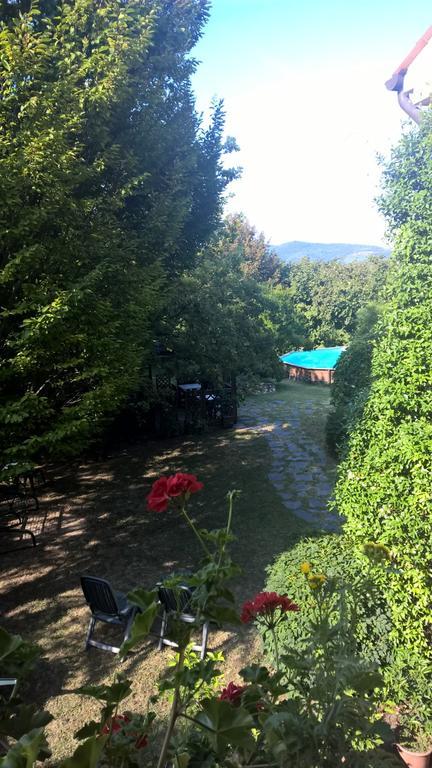 B&B Chez Vivi Arqua Petrarca Bagian luar foto